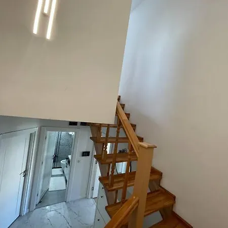 A Cosy Three Bedroom Aprtment アパート アンタルヤ