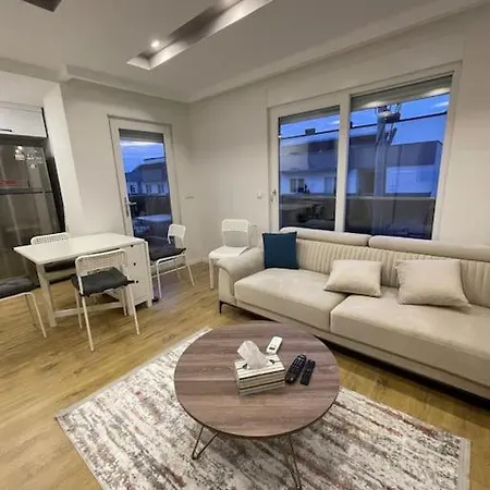 アパート A Cosy Three Bedroom Aprtment *