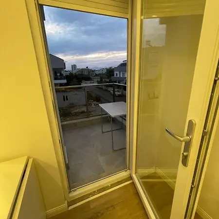 A Cosy Three Bedroom Aprtment Antalya